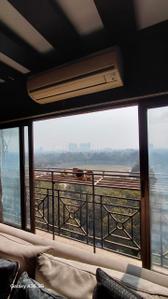 Balcony Image of 4500 Sq.ft 6 BHK Apartment / Flat for sale in Kalighat Kolkata for Rs. 100000000