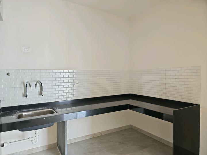 Majestique Towers East Phase 1 Main Image 1