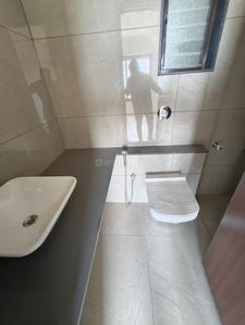 Bathroom Image of 1350 Sq.ft 3 BHK Apartment / Flat for rent in Treeland, Gangapur Nashik for Rs. 32000