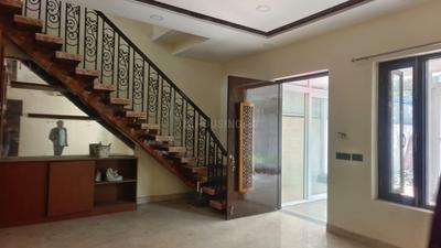 Hall Image of 5400 Sq.ft 3 BHK Farm House for sale in Sainik Farm New Delhi for Rs. 57000000