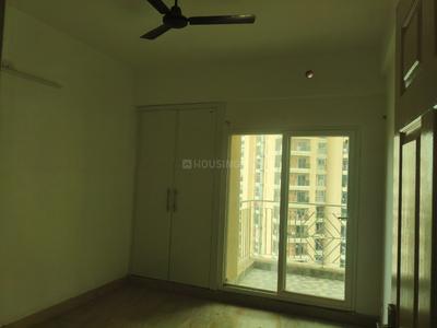 Bedroom Image of 1250 Sq.ft 3 BHK Apartment / Flat for sale in Migsun Twiinz, Eta II Greater Noida for Rs. 9100000