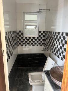 Bathroom Image of 650 Sq.ft 1 BHK Builder Floor for rent in Kishanpur Dehradun for Rs. 18000