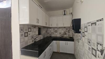 Kitchen Image of 1650 Sq.ft 3 BHK Builder Floor for rent in Sector 50 Gurgaon for Rs. 47000