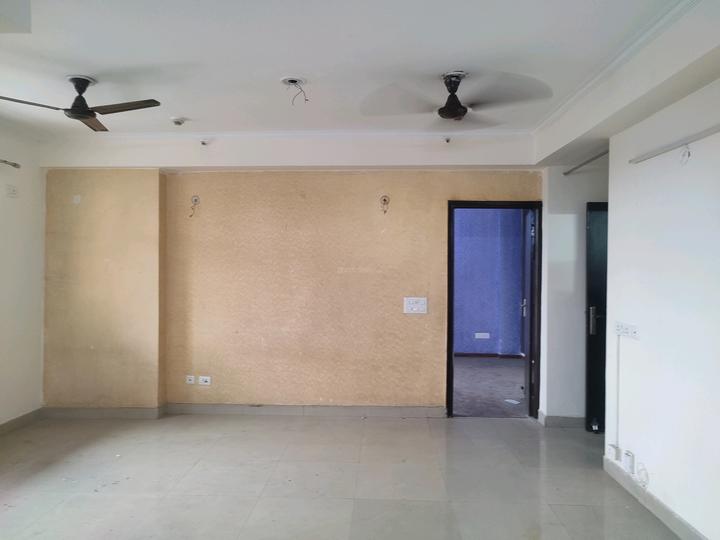 Amrapali Pan Oasis Main Image 1