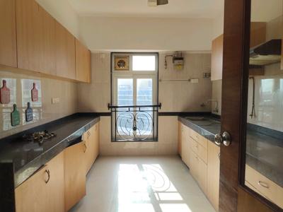 Kitchen Image of 2500 Sq.ft 4 BHK Apartment / Flat for sale in Hubtown Sunmist, Andheri East Mumbai for Rs. 86000000