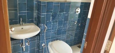 Common Bathroom Image of 950 Sq.ft 2 BHK Apartment / Flat for sale in Thane West Thane for Rs. 10500000