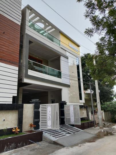 Indipendent house Main Image 1