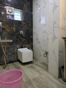Common Bathroom One Image of 1100 Sq.ft 2 BHK Apartment / Flat for sale in Panihati Kolkata for Rs. 4400000