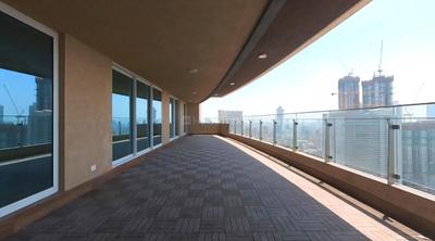 Balcony Image of 2200 Sq.ft 3 BHK Apartment / Flat for rent in Lokhandwala Minerva, Worli Mumbai for Rs. 375000