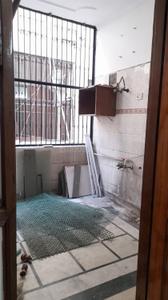 Bedroom Image of 720 Sq.ft 1 BHK Builder Floor for rent in Mukherjee Nagar New Delhi for Rs. 18000