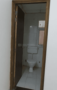 Bathroom Image of 1230 Sq.ft 3 BHK Apartment / Flat for sale in Strategic Royal Court, Noida Extension Greater Noida for Rs. 9500000