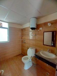 Image of 1695 Sq.ft 3 BHK Apartment / Flat for sale in Amrapali Crystal Homes Phase 1, Sector 76, Noida for Rs. 22950000