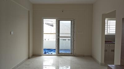 Living Room Image of 650 Sq.ft 1 BHK Apartment / Flat for rent in Kaggadasapura Bengaluru for Rs. 30000