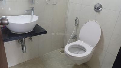 Image of 800 Sq.ft 2 BHK Apartment / Flat for rent in Malad West, Mumbai for Rs. 55000
