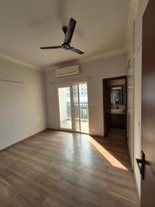 Hall Image of 1530 Sq.ft 3 BHK Apartment / Flat for sale in Central Park Aqua Front Towers, Sector 33 Sohna for Rs. 35200000