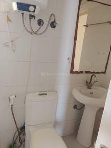 Bathroom Image of 1246 Sq.ft 2.5 BHK Apartment / Flat for sale in Gaursons Grandeur, Sector 119 Noida for Rs. 13600000