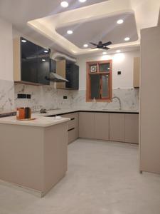 Kitchen Image of 2000 Sq.ft 4 BHK Builder Floor for rent in Freedom Fighters Enclave New Delhi for Rs. 60000