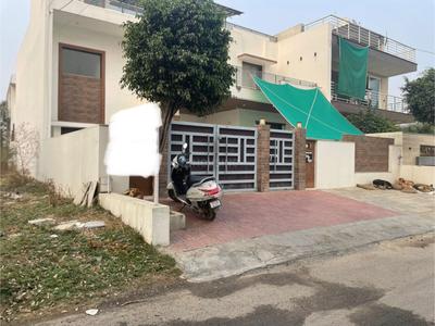 Image of 3240 Sq.ft 5 BHK Independent House for sale in Sector 65, Faridabad for Rs. 65000000
