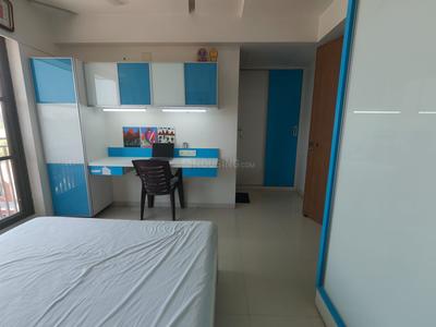 Bedroom Image of 2529 Sq.ft 4 BHK Apartment / Flat for sale in Science City Ahmedabad for Rs. 22500000