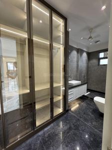 Bedroom Image of 4500 Sq.ft 4 BHK Builder Floor for sale in Safdarjung Development Area New Delhi for Rs. 170000000