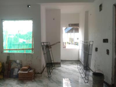 Living Room Image of 846 Sq.ft 2 BHK Apartment / Flat for sale in Keshtopur Kolkata for Rs. 3000000