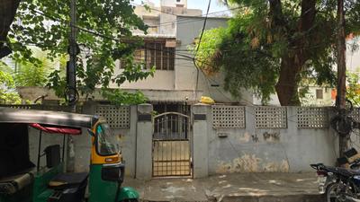 5 BHK Independent House