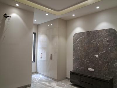 Bedroom Image of 1800 Sq.ft 3 BHK Builder Floor for sale in Paschim Vihar New Delhi for Rs. 37500000