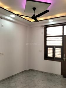 Bedroom Image of 1050 Sq.ft 3 BHK Apartment / Flat for sale in Govindpuram Ghaziabad for Rs. 4180000