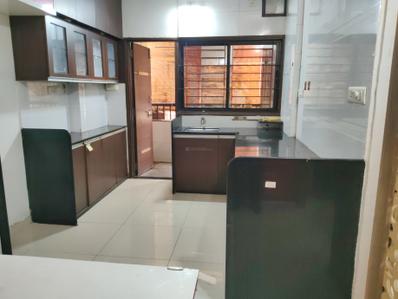 Kitchen Image of 950 Sq.ft 2 BHK Apartment / Flat for rent in Manjalpur Vadodara for Rs. 15500