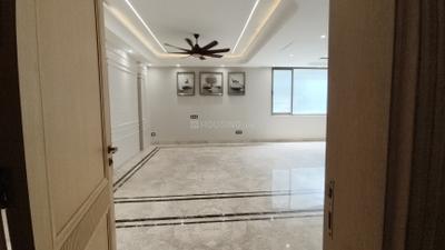 Image of 4300 Sq.ft 5 BHK Builder Floor for sale in Kaushambi, Ghaziabad for Rs. 47500000