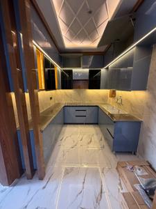Kitchen Image of 1750 Sq.ft 4 BHK Apartment / Flat for sale in Sector 73 Noida for Rs. 8495000