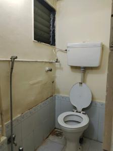 Common Bathroom One Image of 370 Sq.ft 1 BHK Apartment / Flat for sale in Saptarshi Towers, Kandivali West Mumbai for Rs. 7200000