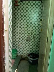 Bathroom Image of 400 Sq.ft 1 BHK Independent House for rent in Vijayanagar Bengaluru for Rs. 8500