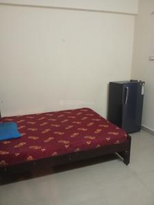 Bedroom Image of 320 Sq.ft 1 RK Apartment / Flat for rent in Somajiguda Hyderabad for Rs. 7500