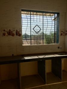 Kitchen Image of 700 Sq.ft 1 BHK Apartment / Flat for rent in Khadawali Thane for Rs. 7000