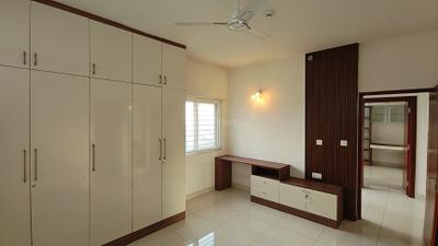 Bedroom Image of 1492 Sq.ft 2.5 BHK Apartment / Flat for rent in Prestige High Fields, Financial District Hyderabad for Rs. 65000