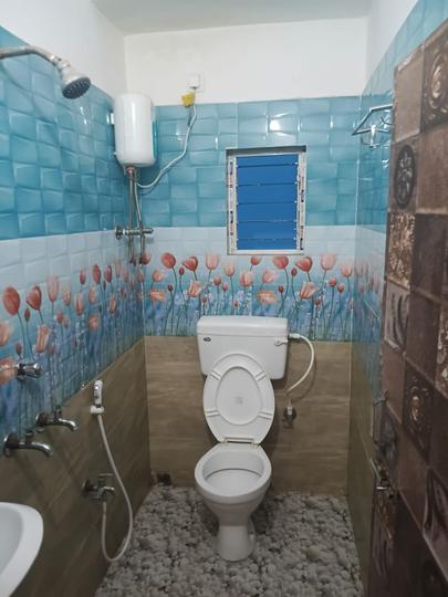 Chit Kalikapur, Mukundapur Bathroom 1