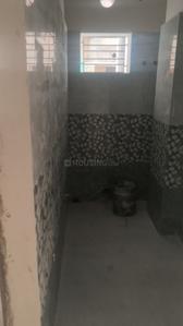 Bathroom Image of 870 Sq.ft 2 BHK Apartment / Flat for sale in Santosh Apartment, Santoshpur Kolkata for Rs. 4500000