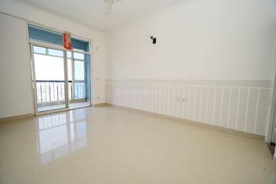 Bedroom Image of 900 Sq.ft 2 BHK Apartment / Flat for sale in Mahagun Mascot, Crossings Republik Ghaziabad for Rs. 8250000