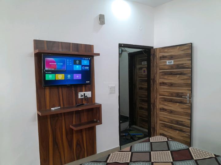 Block C, Sushant Lok Phase 1 Bedroom 1