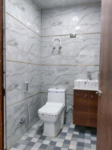 Bedroom One Image of 1000 Sq.ft 2 BHK Builder Floor for sale in Indirapuram Ghaziabad for Rs. 7500000