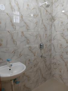 Bathroom Image of 2000 Sq.ft 3 BHK Builder Floor for rent in Sector 122 Noida for Rs. 35000