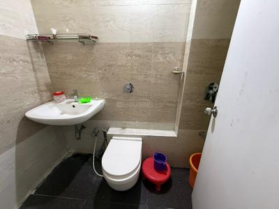 Image of 600 Sq.ft 1 BHK Apartment / Flat for rent in Kasarvadavali, Thane for Rs. 25000