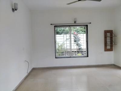 Living Room Image of 1150 Sq.ft 2 BHK Apartment / Flat for rent in Hindustan Vidula Apartments, Kothrud Pune for Rs. 40000