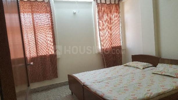 Meenaxi Apartment Main Image 1