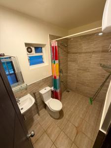 Bathroom Image of 1000 Sq.ft 2 BHK Apartment / Flat for rent in Porvorim Goa for Rs. 50000