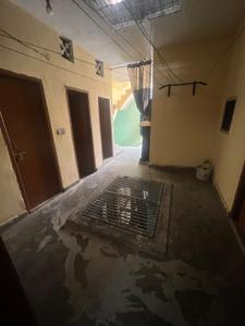 Balcony Image of 600 Sq.ft 2 BHK Independent House for rent in Sector 49 Noida for Rs. 10000
