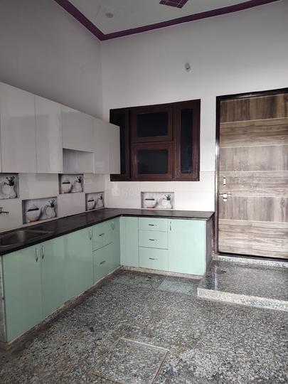 UCHDPL Sector 3 Wave Floors Main Image 1