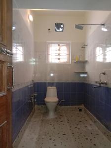 Common Bathroom Image of 1420 Sq.ft 3 BHK Apartment / Flat for sale in New Town Kolkata for Rs. 11000000