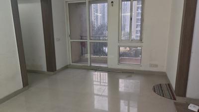 Living Room Image of 950 Sq.ft 2 BHK Apartment / Flat for rent in Jaypee Kosmos, Sector 134 Noida for Rs. 23500